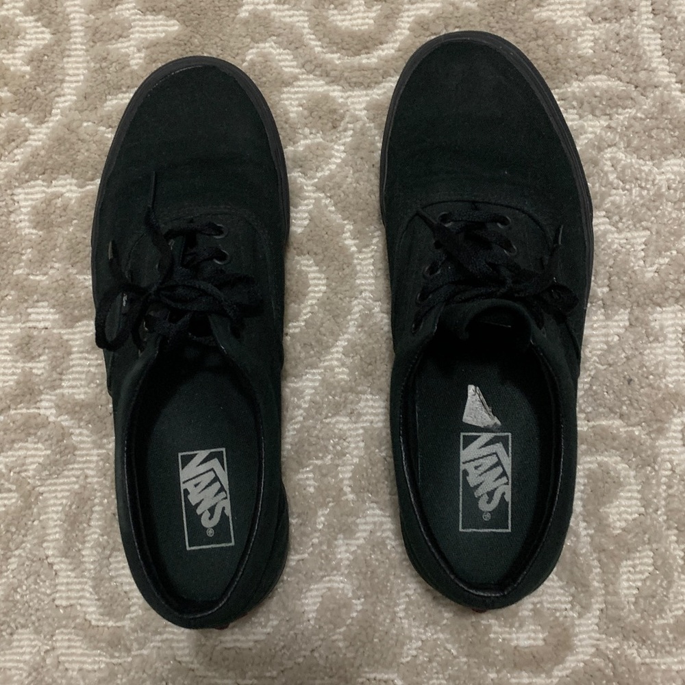 Vans Authentic Black - Men’s 9.0 / Women’s 10.5